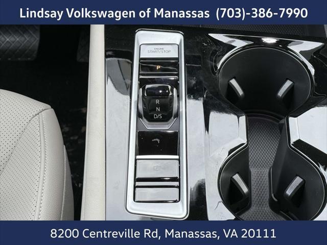 new 2025 Volkswagen Atlas car, priced at $43,058
