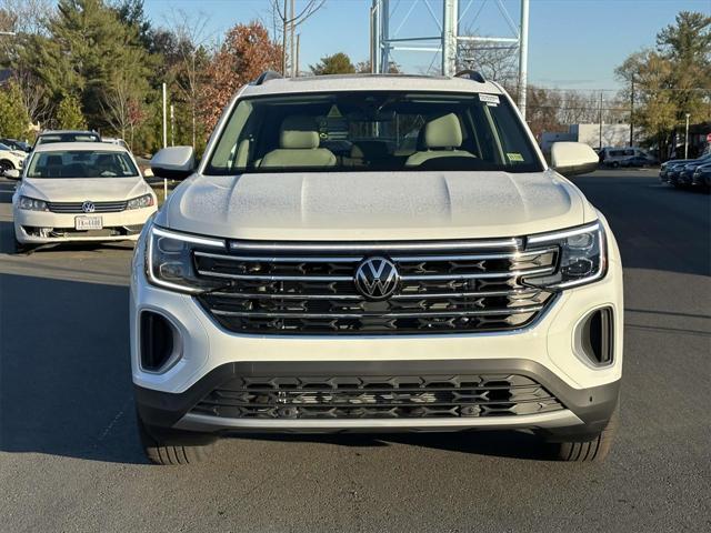 new 2025 Volkswagen Atlas car, priced at $43,653