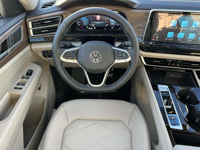 new 2025 Volkswagen Atlas car, priced at $43,153