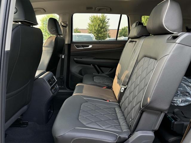 new 2025 Volkswagen Atlas car, priced at $52,753