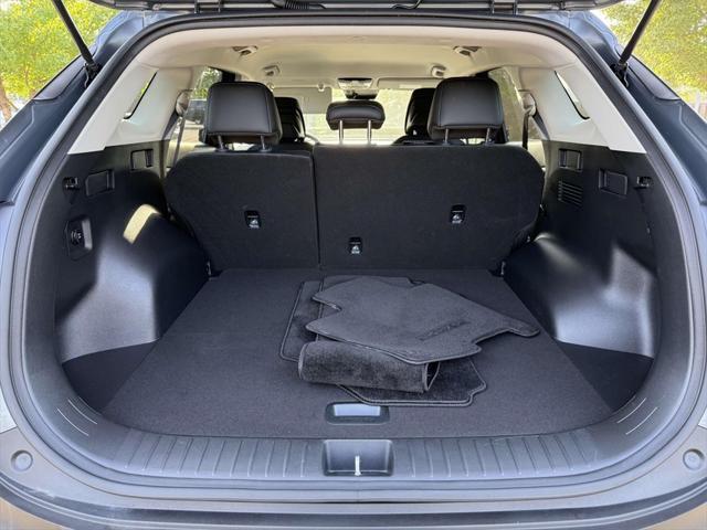 used 2024 Kia Sportage Hybrid car, priced at $32,557