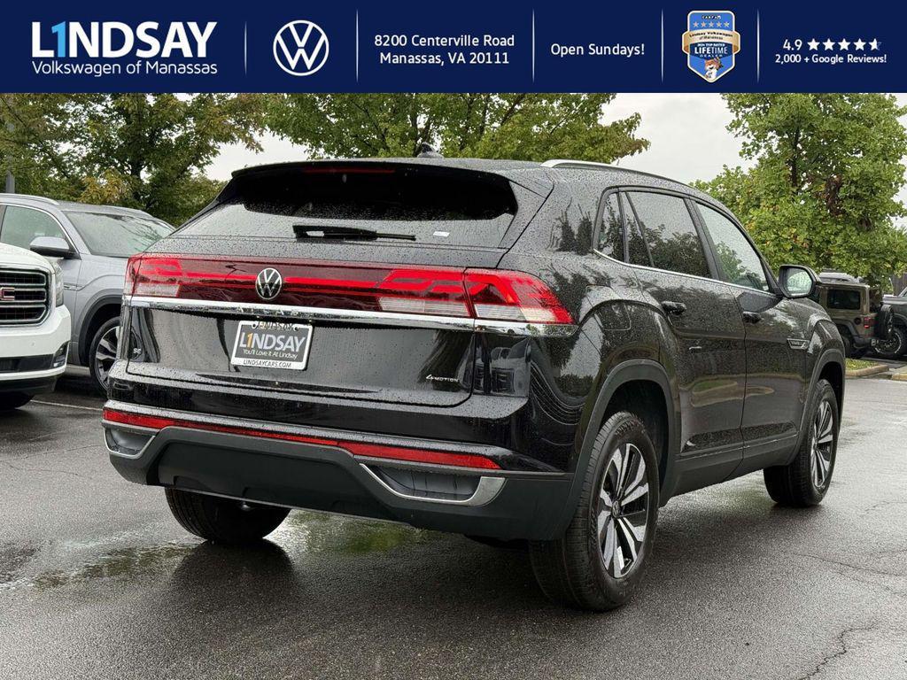 new 2026 Volkswagen Atlas Cross Sport car, priced at $40,276
