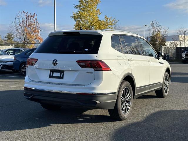 new 2024 Volkswagen Tiguan car, priced at $31,656