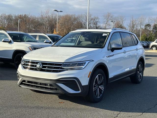 new 2024 Volkswagen Tiguan car, priced at $31,656