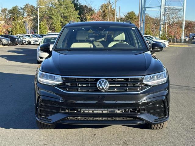 new 2024 Volkswagen Tiguan car, priced at $33,074