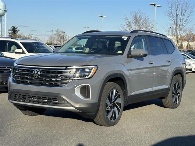 new 2025 Volkswagen Atlas car, priced at $43,653