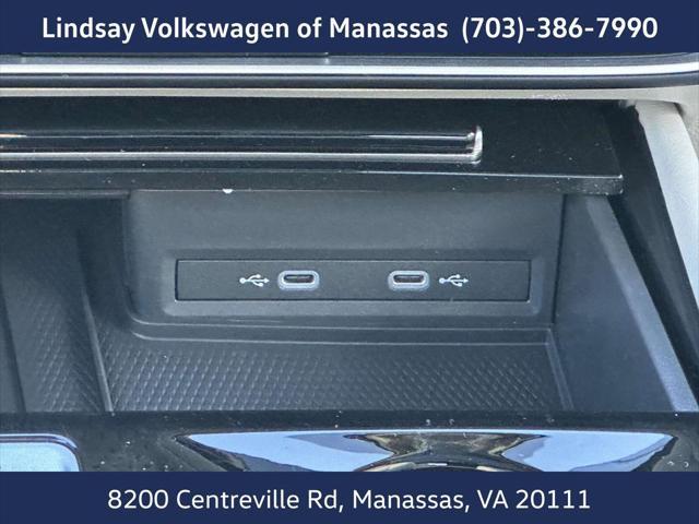 new 2025 Volkswagen Atlas car, priced at $42,751