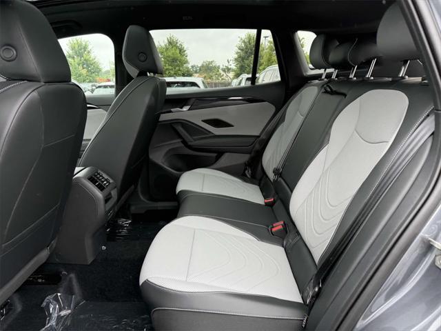 new 2025 Volkswagen Tiguan car, priced at $37,578