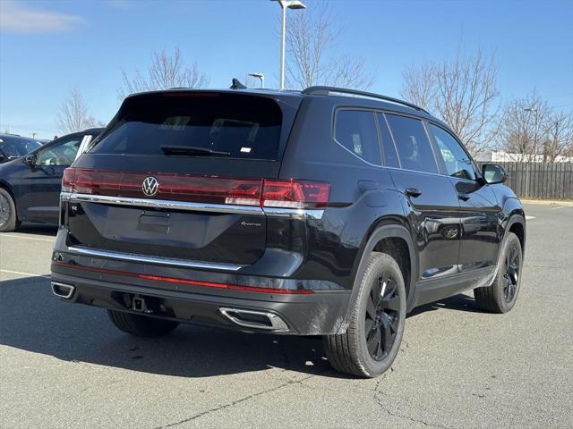 new 2025 Volkswagen Atlas car, priced at $43,428