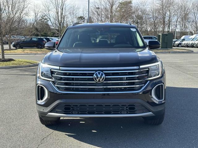 new 2025 Volkswagen Atlas car, priced at $42,928