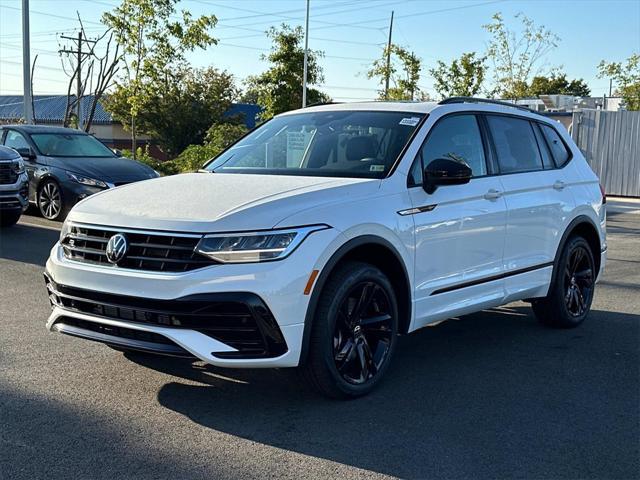 new 2024 Volkswagen Tiguan car, priced at $33,469