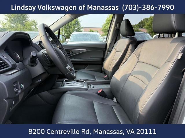 used 2022 Honda Pilot car, priced at $34,997