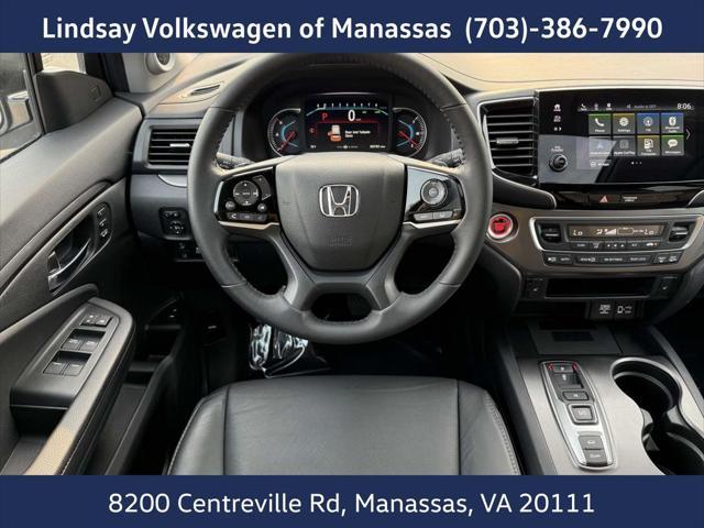 used 2022 Honda Pilot car, priced at $34,997