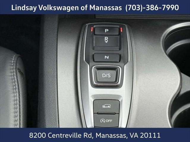used 2022 Honda Pilot car, priced at $34,997