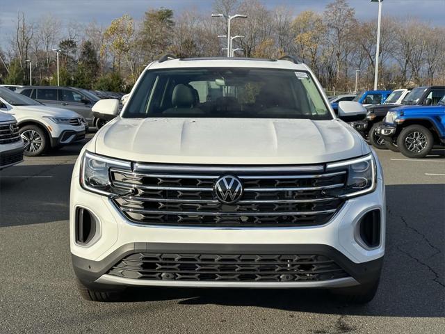 new 2025 Volkswagen Atlas car, priced at $43,653