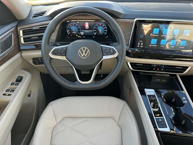 new 2025 Volkswagen Atlas car, priced at $43,570