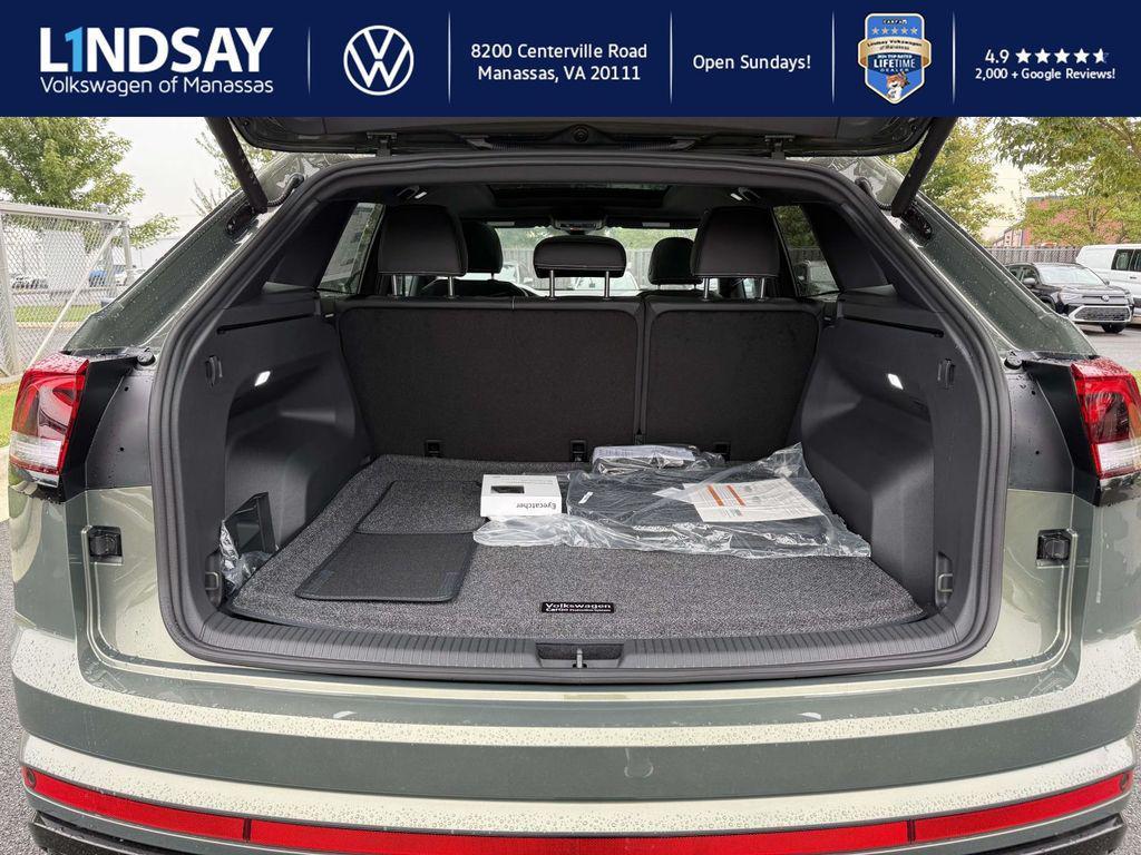 new 2026 Volkswagen Atlas Cross Sport car, priced at $50,292