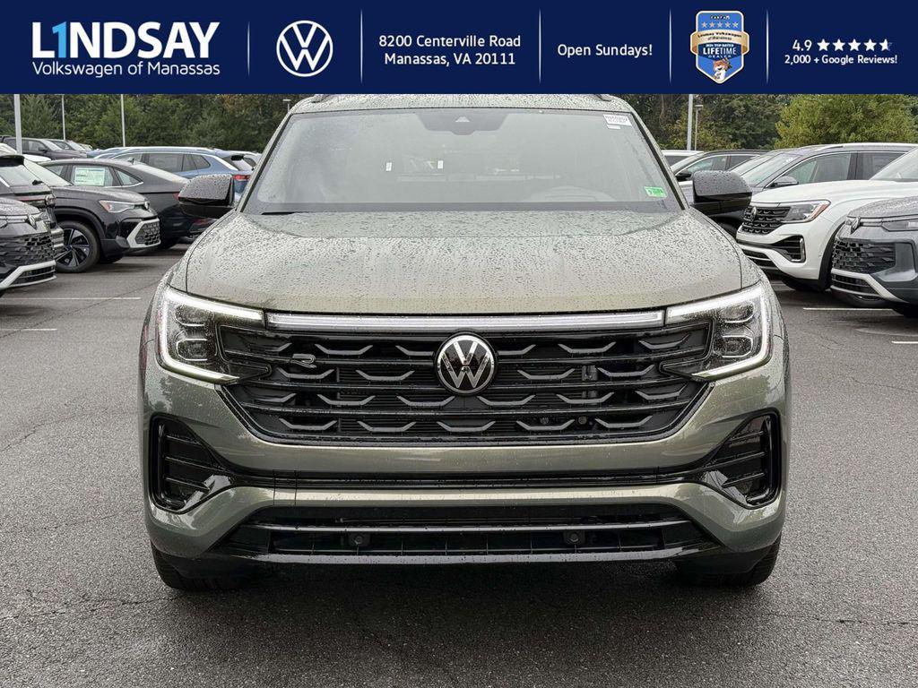 new 2026 Volkswagen Atlas Cross Sport car, priced at $50,292