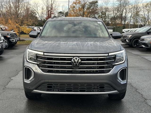 new 2025 Volkswagen Atlas car, priced at $43,653