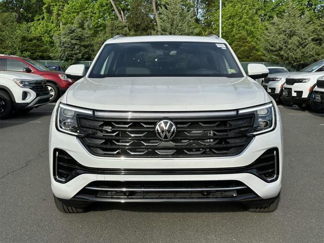 new 2024 Volkswagen Atlas Cross Sport car, priced at $47,169