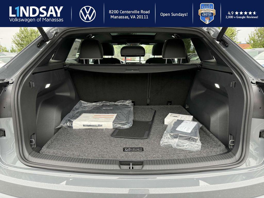 new 2026 Volkswagen Atlas Cross Sport car, priced at $54,054