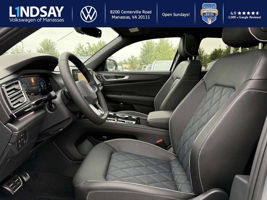 new 2026 Volkswagen Atlas Cross Sport car, priced at $54,054