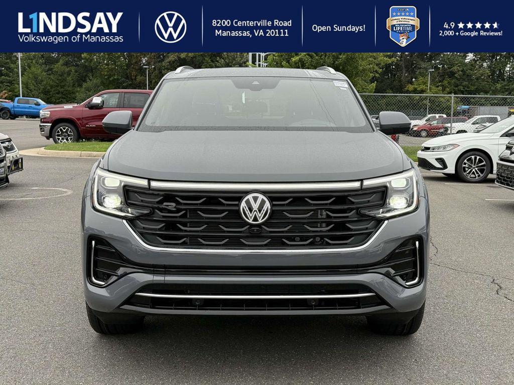 new 2026 Volkswagen Atlas Cross Sport car, priced at $54,054