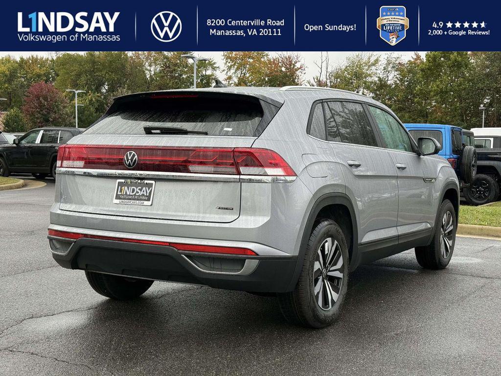 new 2026 Volkswagen Atlas Cross Sport car, priced at $40,093