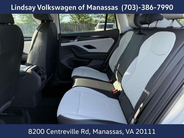 new 2025 Volkswagen Tiguan car, priced at $33,067