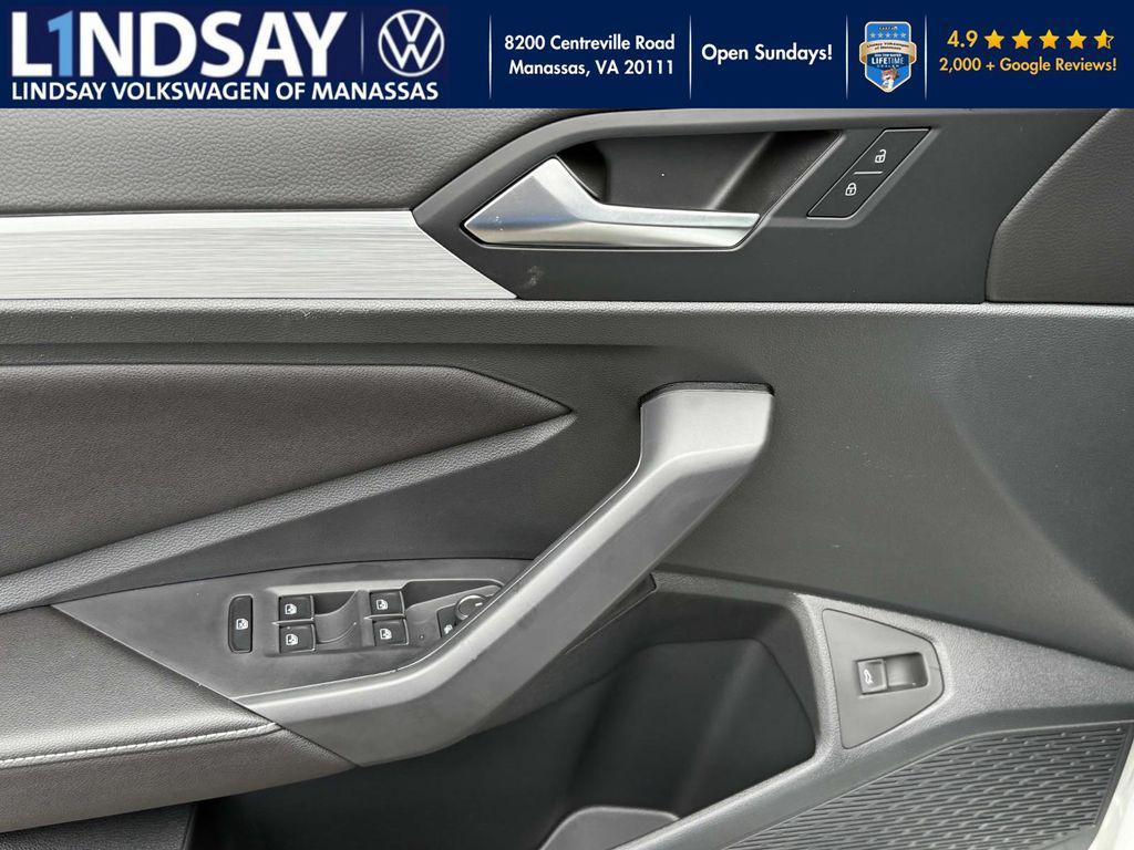 new 2025 Volkswagen Jetta car, priced at $24,121