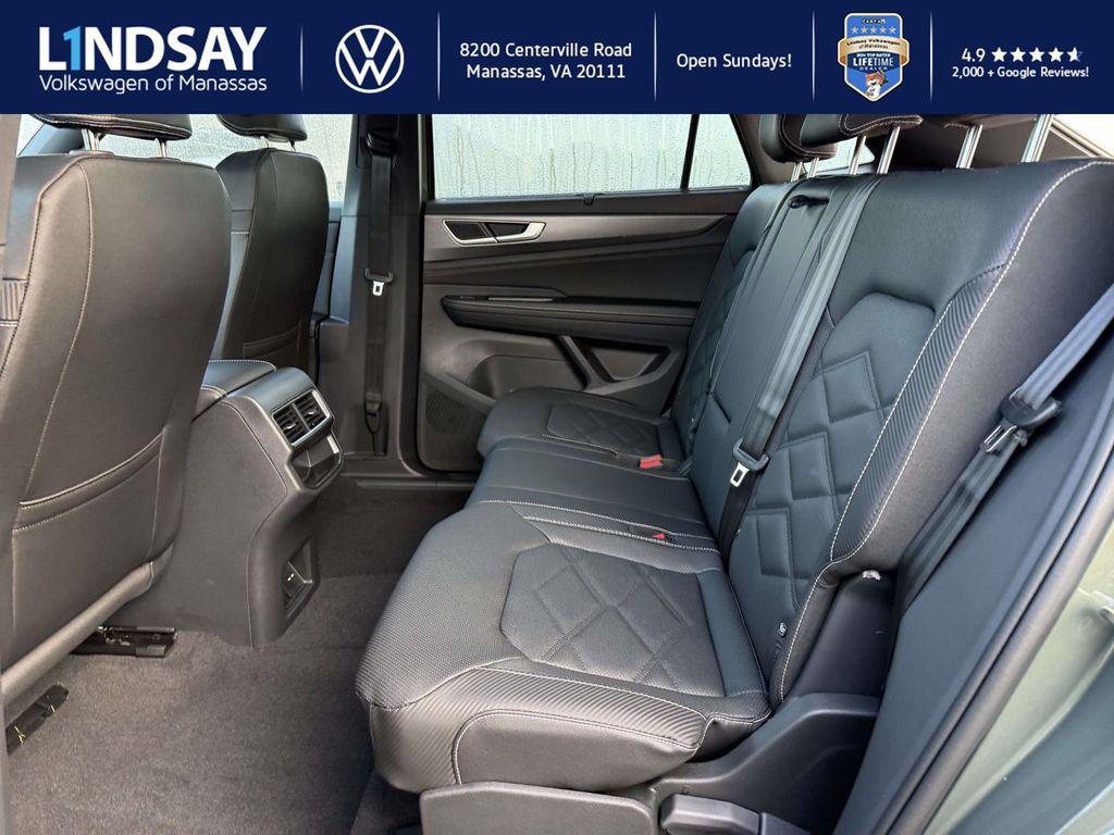 new 2026 Volkswagen Atlas Cross Sport car, priced at $45,772