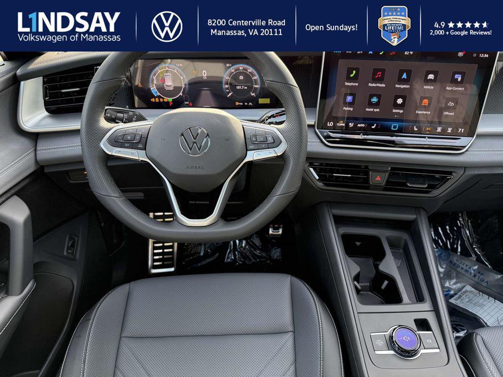 new 2025 Volkswagen Tiguan car, priced at $36,805