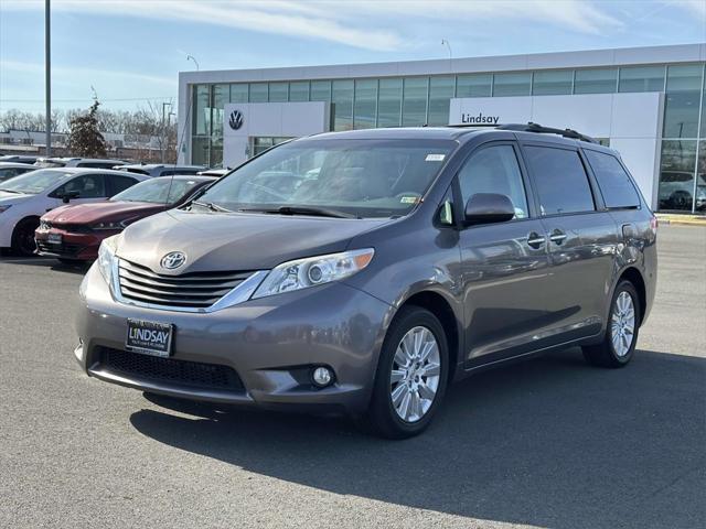 used 2014 Toyota Sienna car, priced at $16,557