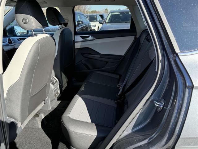 new 2025 Volkswagen Taos car, priced at $29,986
