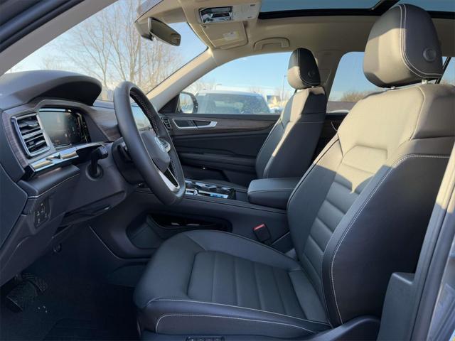 new 2025 Volkswagen Atlas car, priced at $46,089