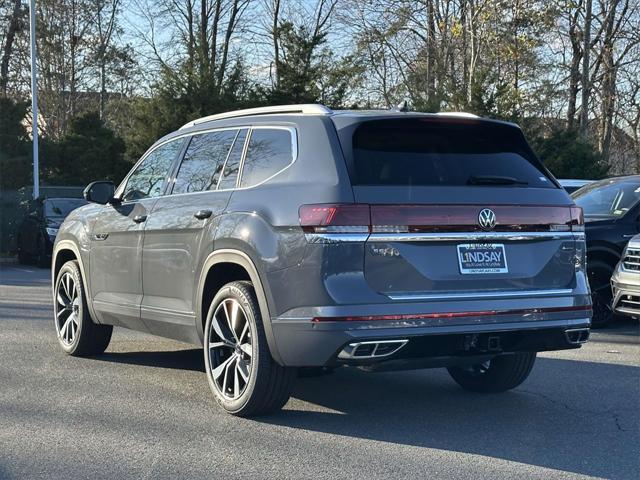 new 2025 Volkswagen Atlas car, priced at $52,190