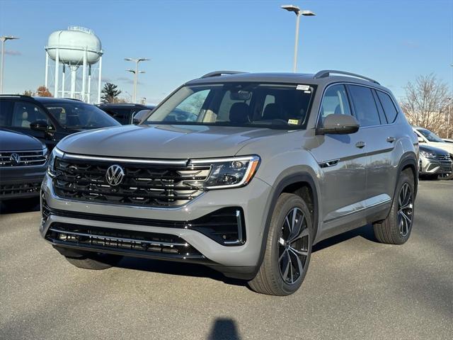 new 2025 Volkswagen Atlas car, priced at $52,190