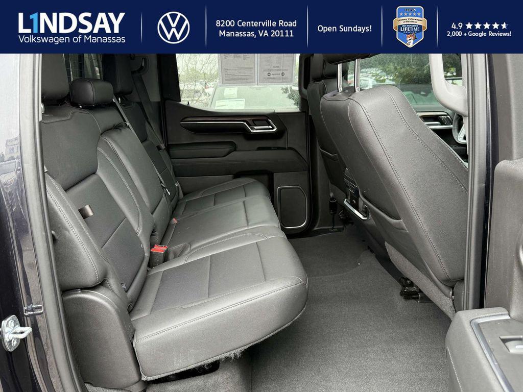 used 2023 GMC Sierra 1500 car, priced at $43,997