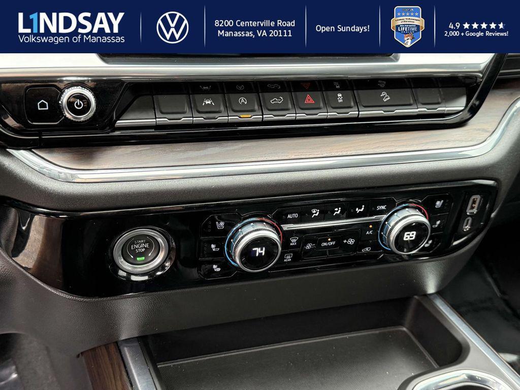 used 2023 GMC Sierra 1500 car, priced at $43,997