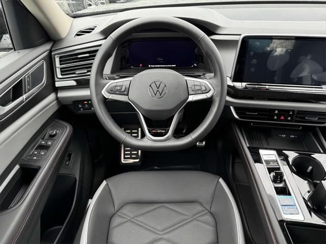 new 2025 Volkswagen Atlas car, priced at $44,594