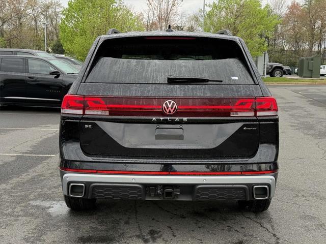 new 2025 Volkswagen Atlas car, priced at $44,594