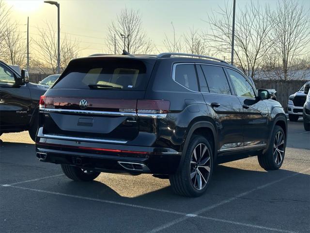 new 2025 Volkswagen Atlas car, priced at $51,428