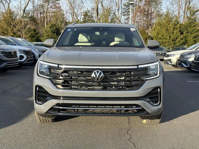 new 2025 Volkswagen Atlas Cross Sport car, priced at $51,077