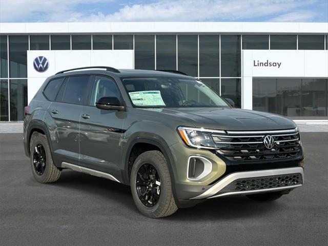 new 2025 Volkswagen Atlas car, priced at $44,594