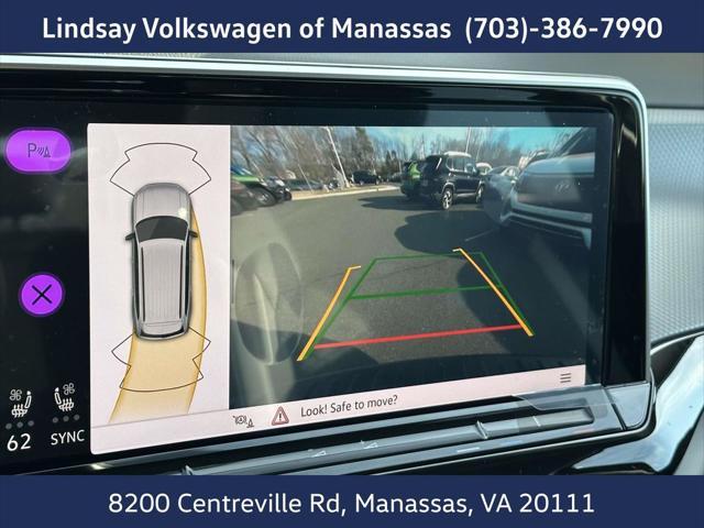 new 2025 Volkswagen Atlas car, priced at $42,844