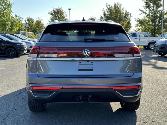 new 2024 Volkswagen Atlas Cross Sport car, priced at $38,811