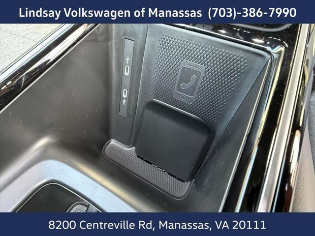 new 2025 Volkswagen ID.4 car, priced at $40,635