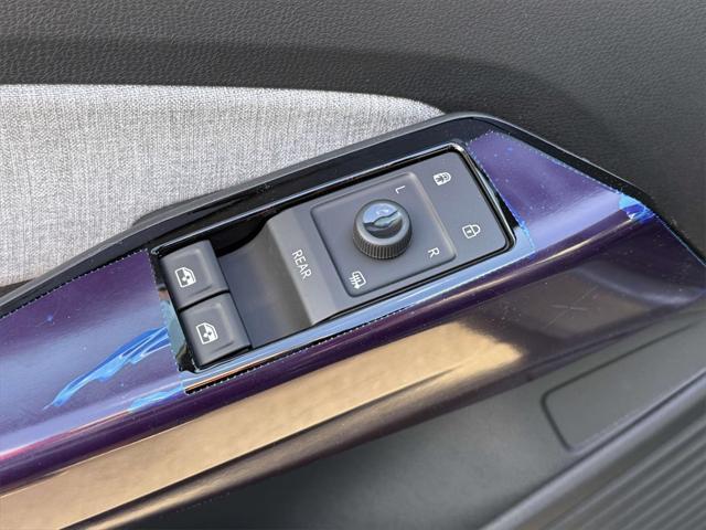 new 2025 Volkswagen ID.4 car, priced at $40,635
