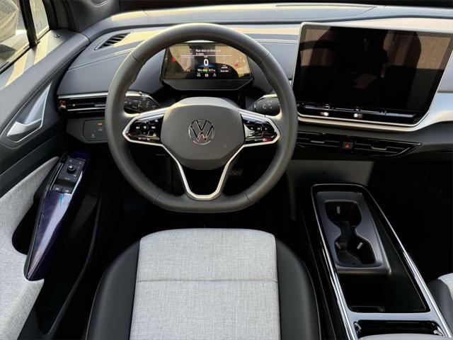 new 2025 Volkswagen ID.4 car, priced at $40,635