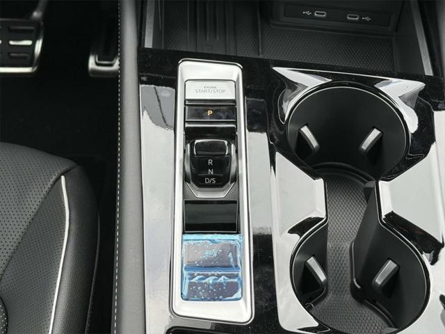 new 2025 Volkswagen Atlas car, priced at $52,788